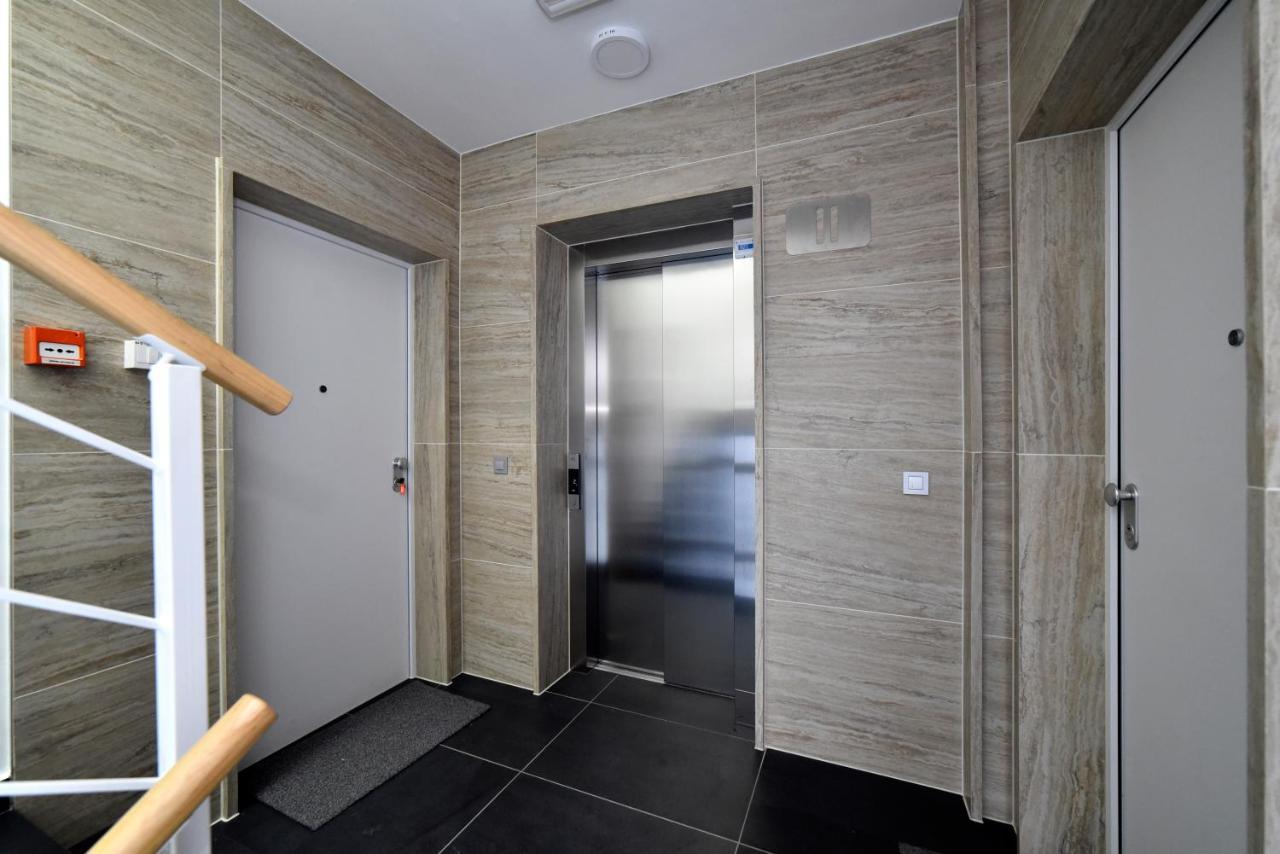 On Time Apartment Zagreb Exterior photo